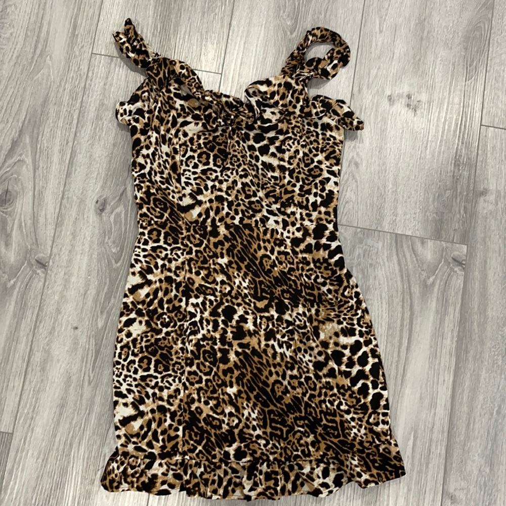 Ruffled cheetah dress